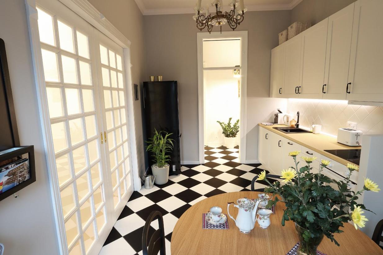 Apartment Sloneczne, 3 Pokoje, Stare Miasto, Wawel, Kazimierz Krakau
